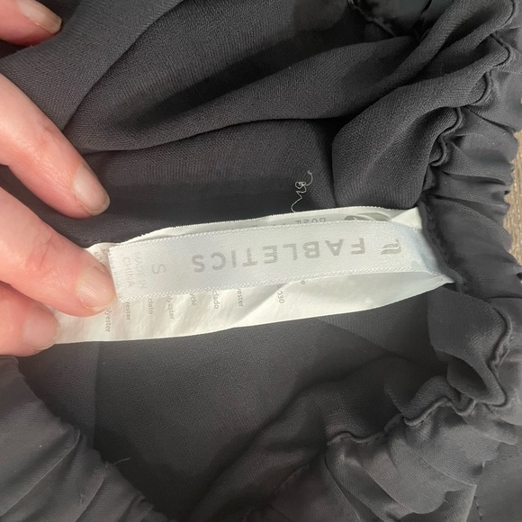 Fabletics Ecosatin sleepwear - Picture 6 of 6